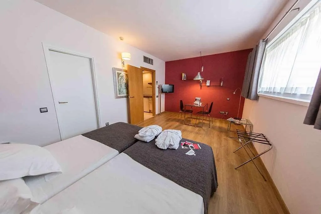 Aparthotel Atenea Barcelona Hotell