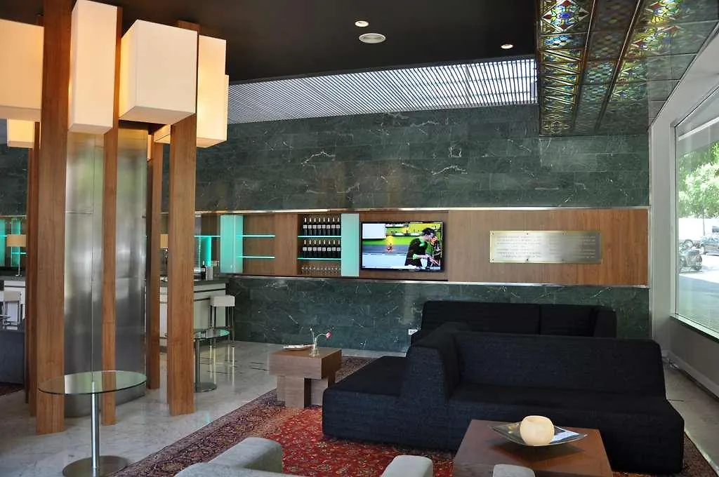 Aparthotel Atenea Barcelona Hotell