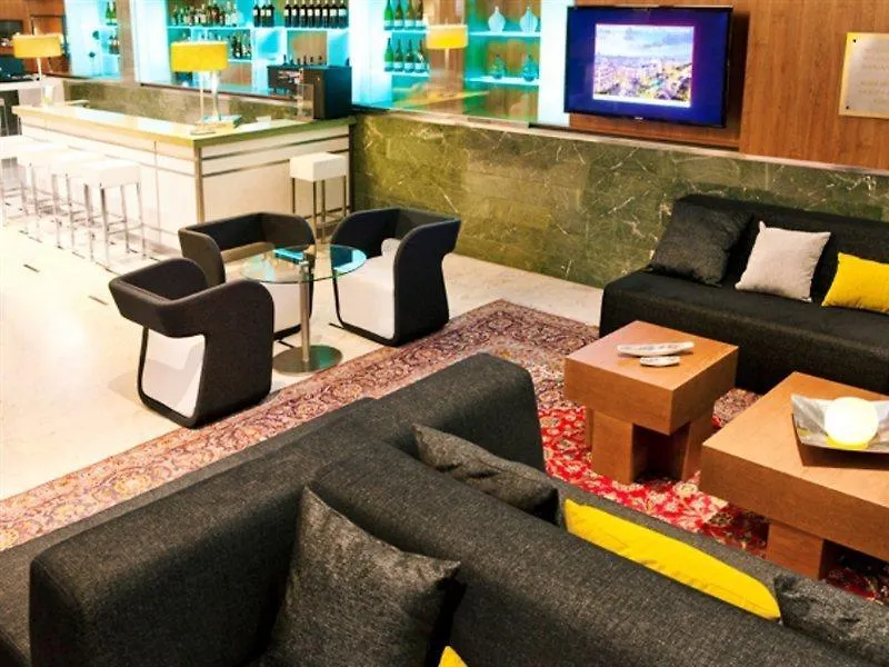 Aparthotel Atenea Barcelona Hotel